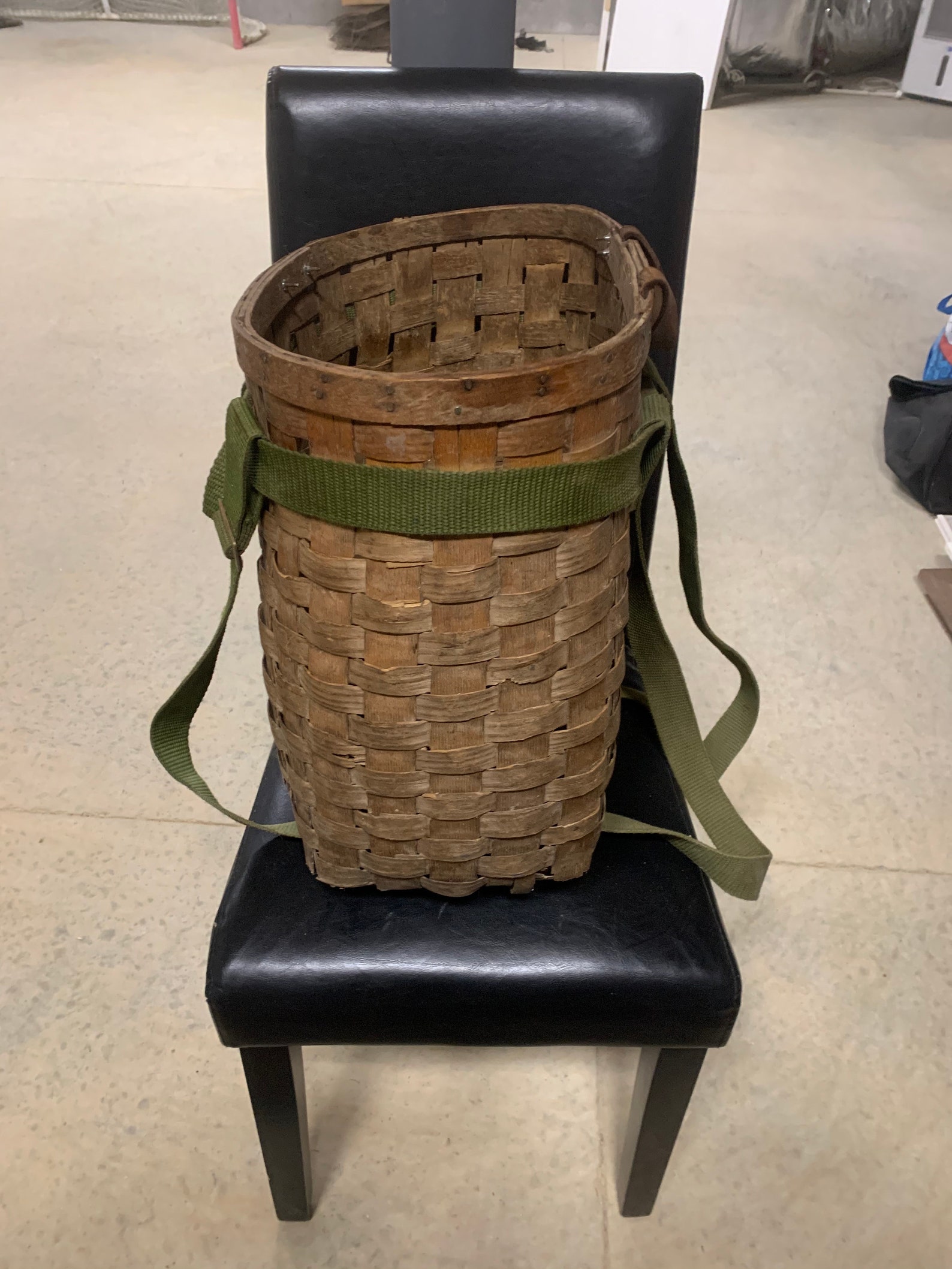 Adirondack Trapper's Basket plus 3 Antique Traps Etsy