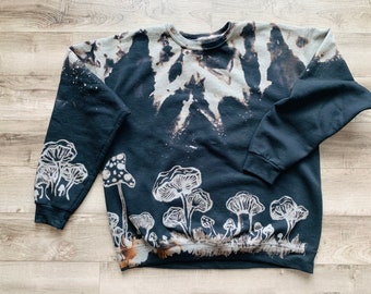 Free Hand mushroom sweater, reverse dyed