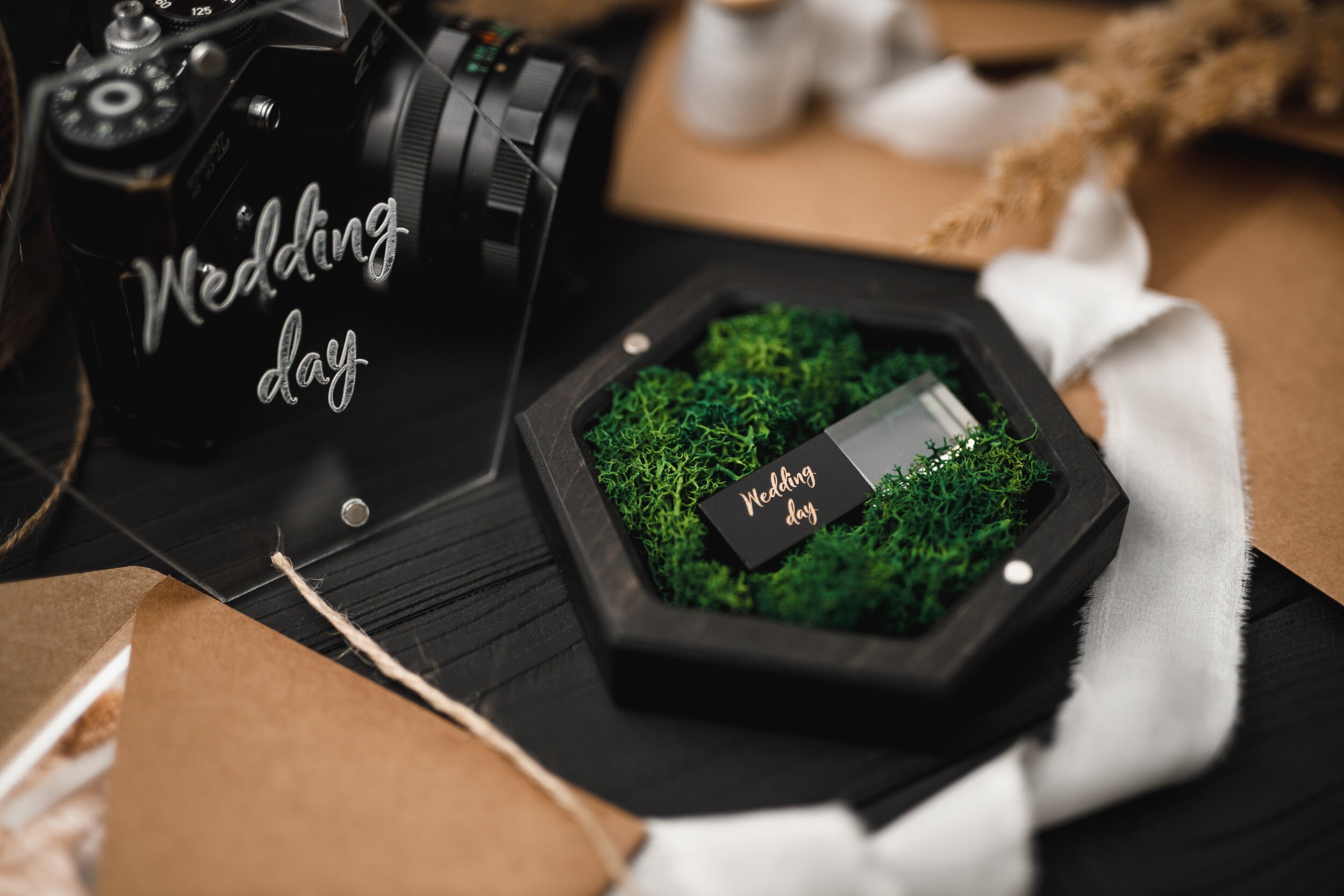 Personalised wooden USB Box with "crystal" USB flash drive …