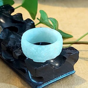 DJade-Certified Natural Green Grade A Jadeite Jade Carved Dragon Circle Ring size: 20.7mm