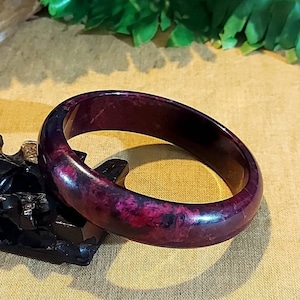 DJade-New 63mm Natural Beautiful Red Plum Blossom Jade Crystal Bangle Best Gift