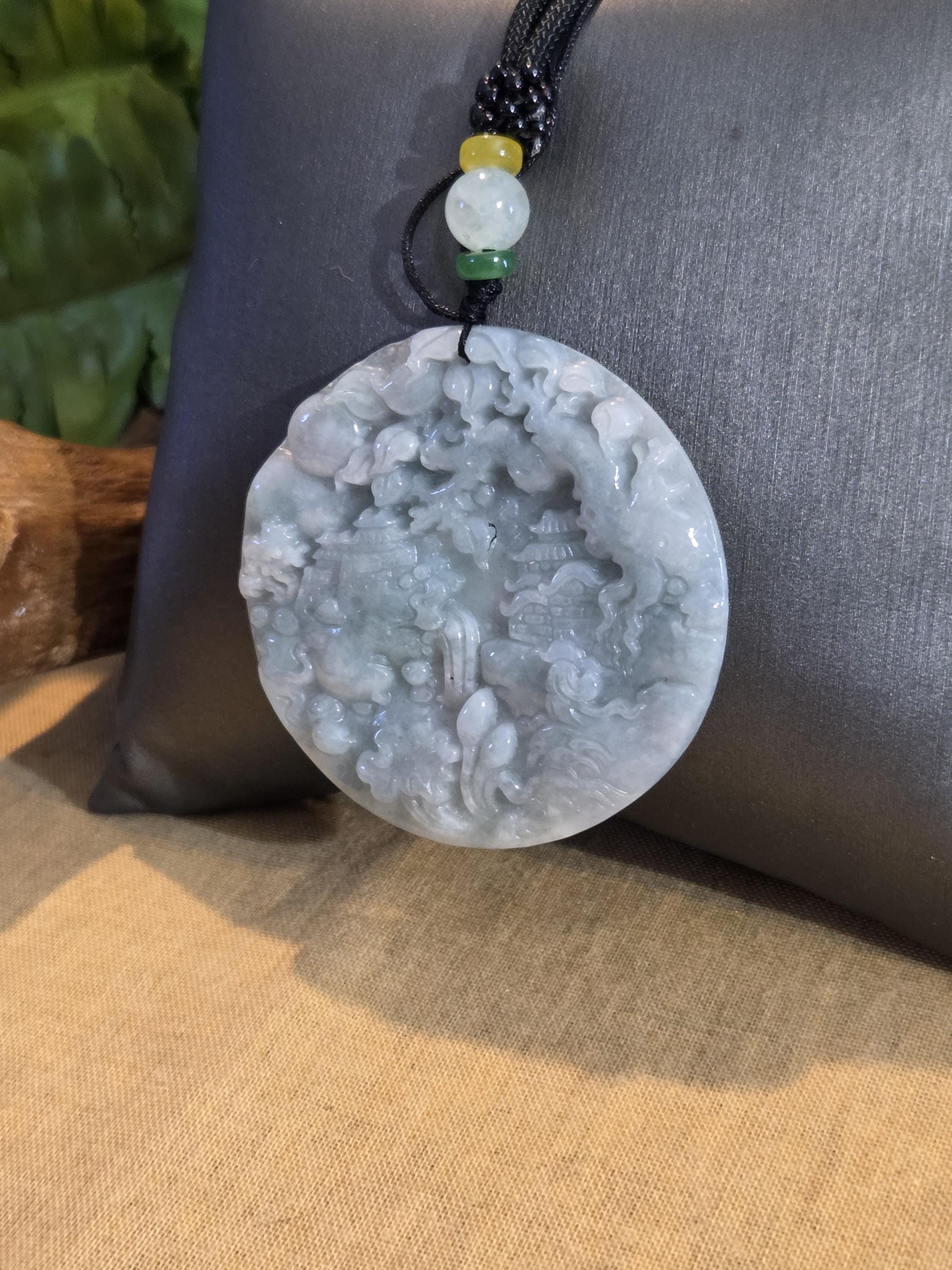 新品　翡翠 彫刻風景 ペンダント DJade認定グリーンナチュラルグレードA翡翠ペンダント彫刻風景最高の