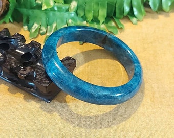 DJade-新品 61 mm 美しい天然ブルーアパタイトクリスタル宝石バングル