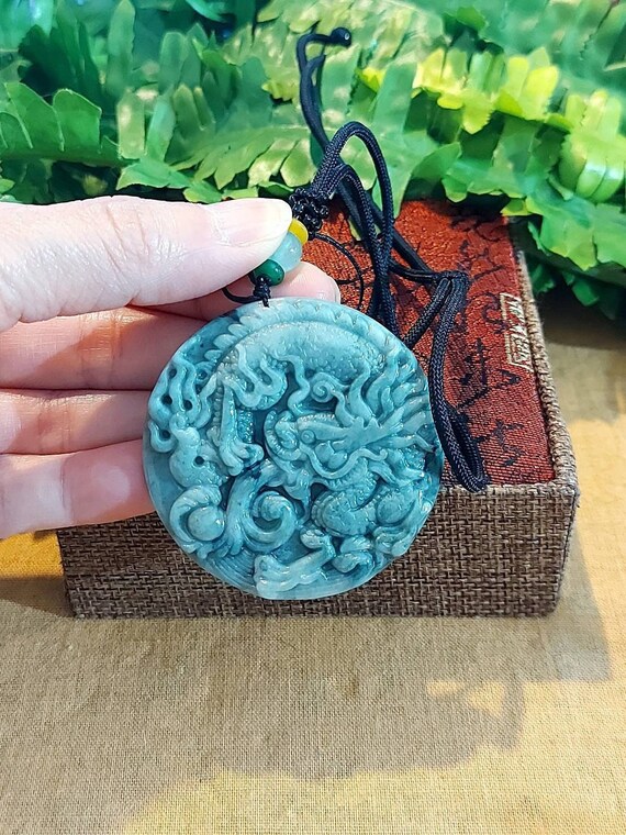 DJade - 認定天然ライトグリーン翡翠ペンダント龍龙最高の贈り物