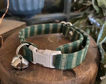 Green Ticking Stripe Handmade Breakaway Cat Collar