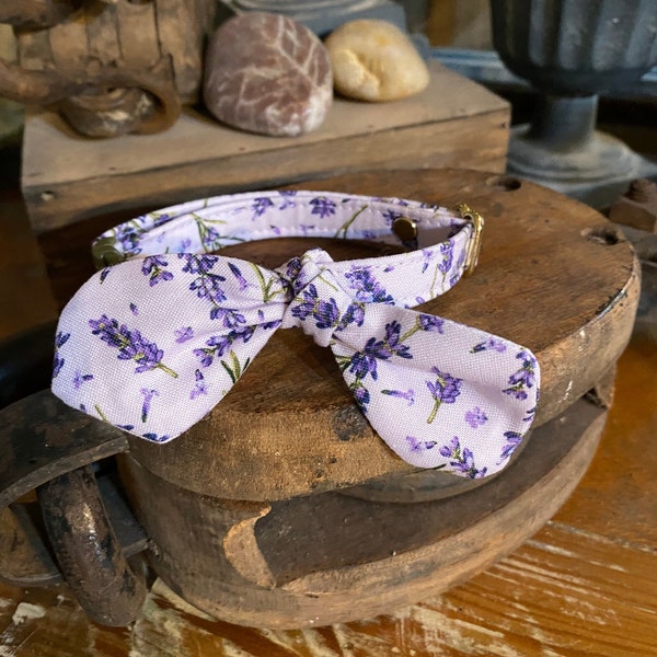 Cat Collar & Bow SIMPLY LAVENDER  Handmade Customizable Breakaway Soft Cat Collars