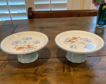 Elevated Cat Dish BLUE POSIES Upcycled, Handmade, Whisker Fatigue, Senior cats,