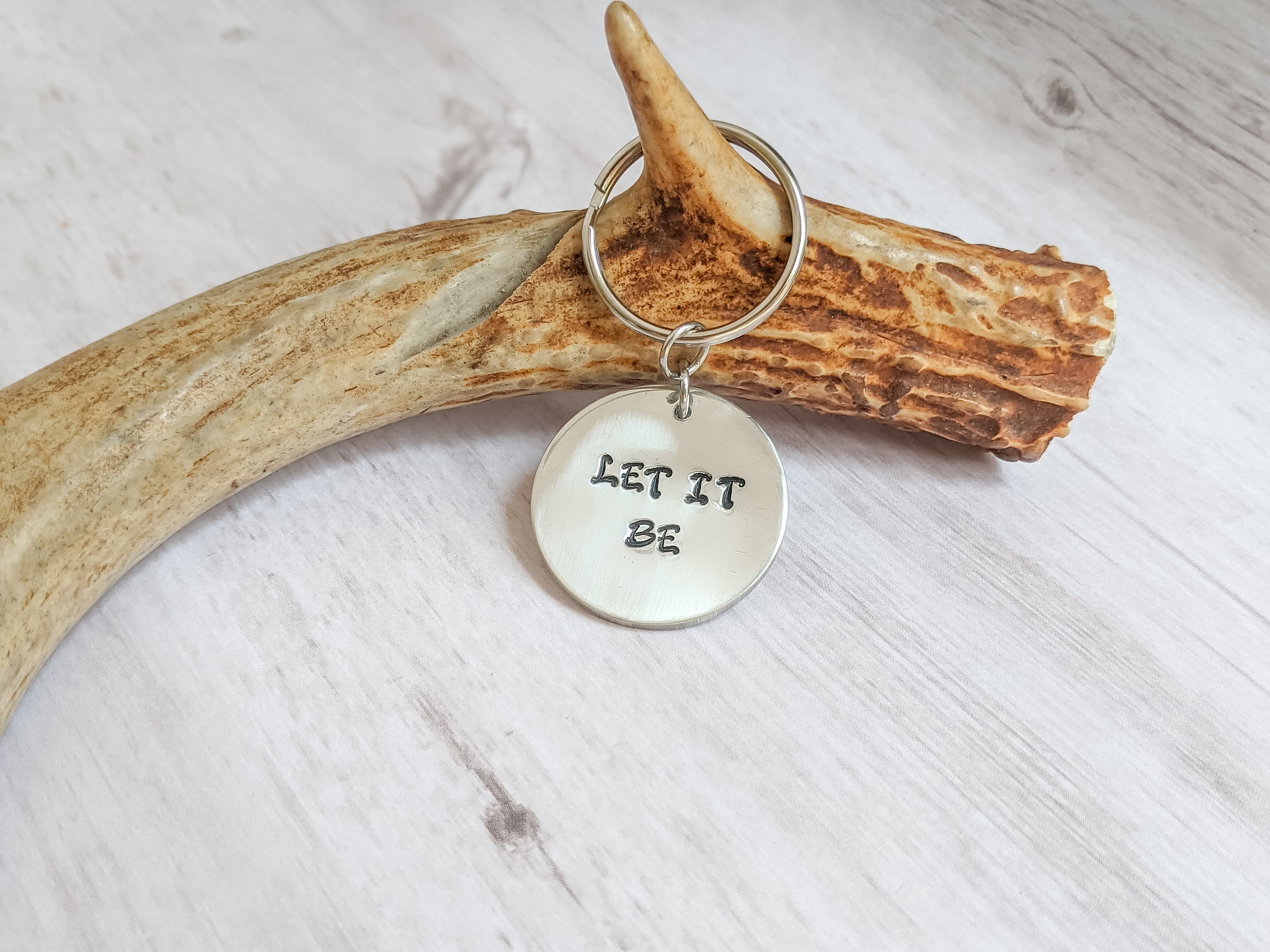 Beatles Let It Be Traduction Francais The Beatles Let It Be Porte-clés estampillé à la main | Etsy