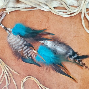 Feather Hair Clip, 4", 8", 11" or 15" Suede Lace with Natural and turquoise feathers, beads, Feather Hair Extension, Boho Hair Feather