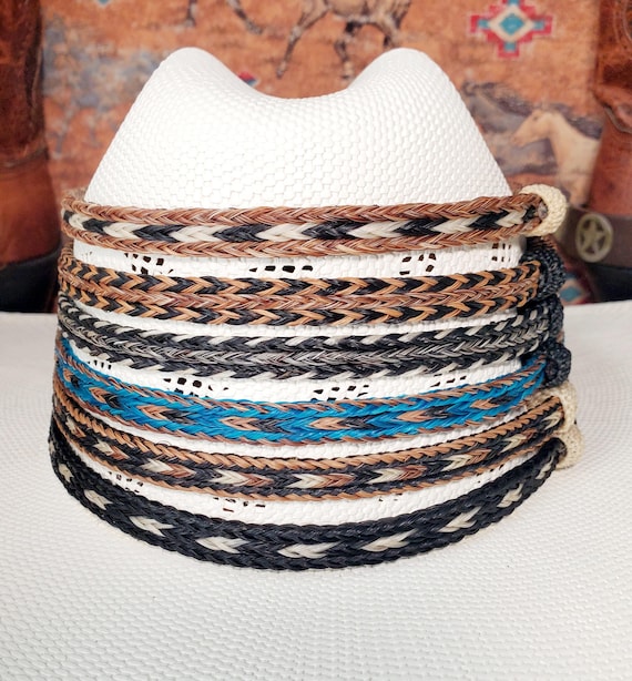 23 Affascinanti Idee Per Capelli Corti Mossi Da Provare Nel 2025 - Foto 11