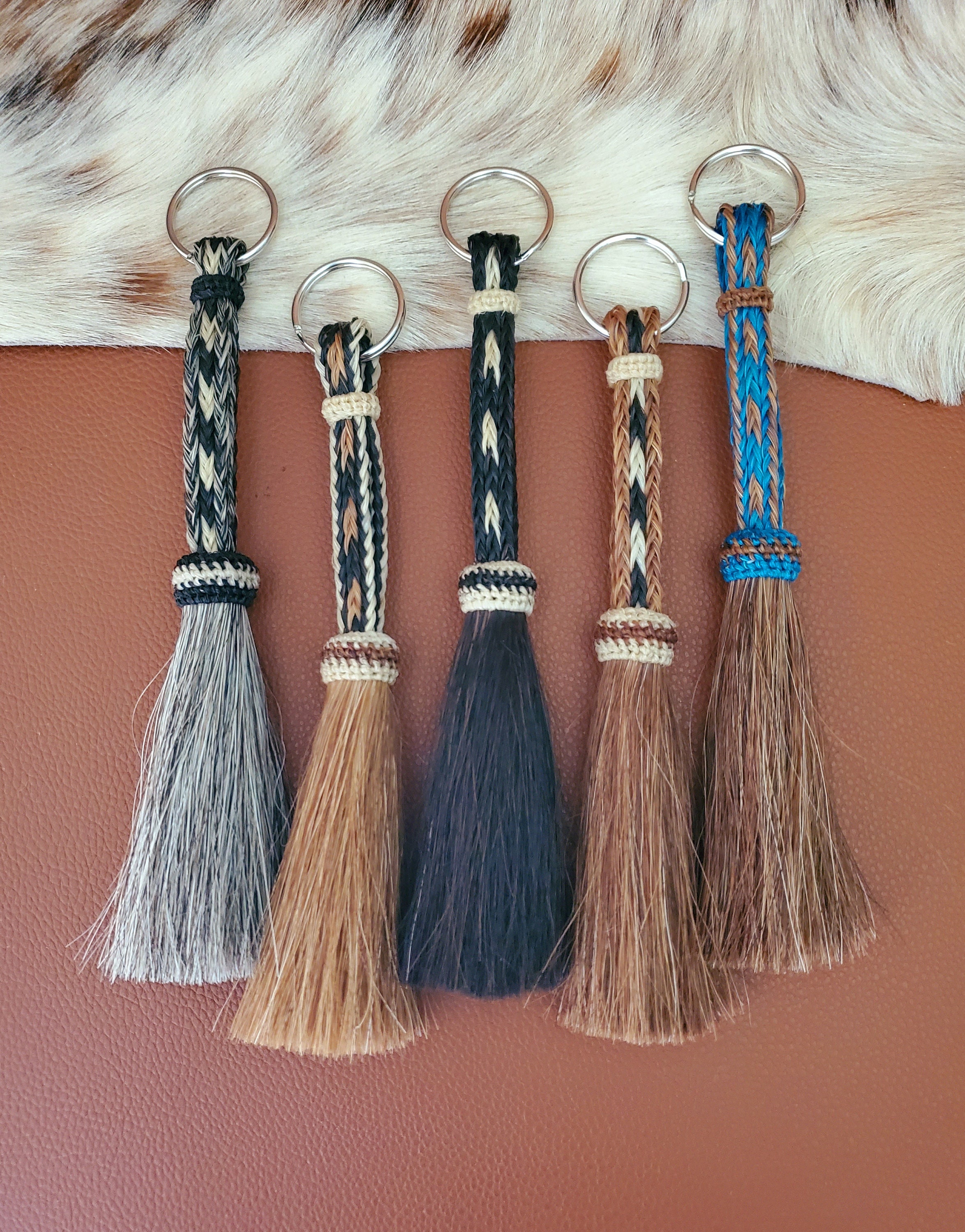 Sleutelhanger met paardenhaar, 7" sleutelhanger gevlochten paardenhaar, handgemaakte westerse sleutelhanger voor je favoriete cowboy of cowgirl