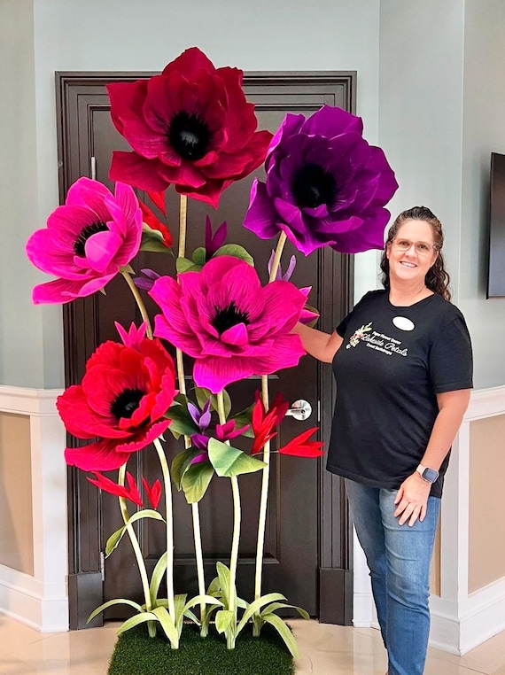 Giant Crepe Paper Flower Template, Event Decor, DIY Party Flowers (PDF)