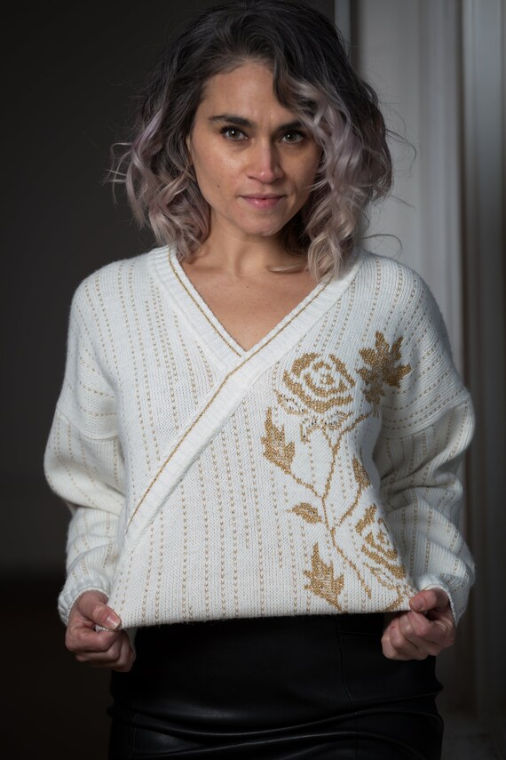 Vintage Beige V Neck Embroidered Lace Up Silk Cardigan Spring YF016