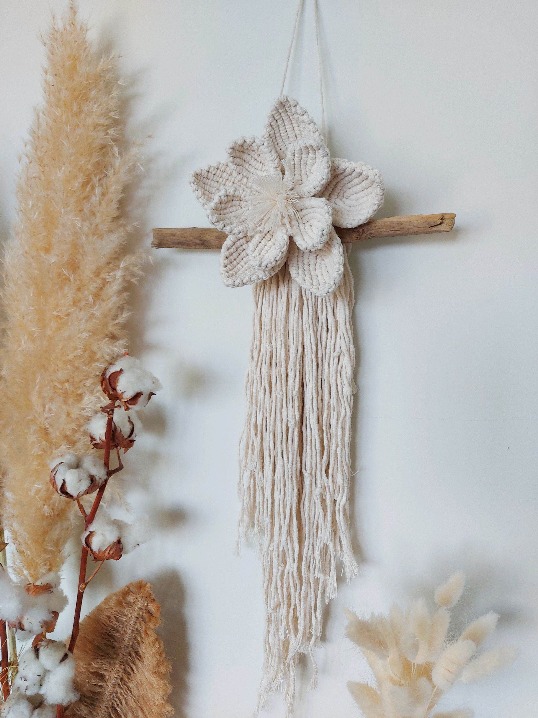 Suspension Murale Fleur Macramé