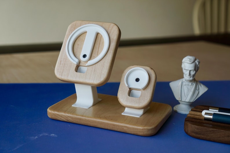 LewisAndBuckCo Charging Stand