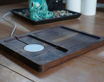 Wood Valet Charging Tray - With MagSafe Charger Cutout iPhone 12, 13, 14 Compatible