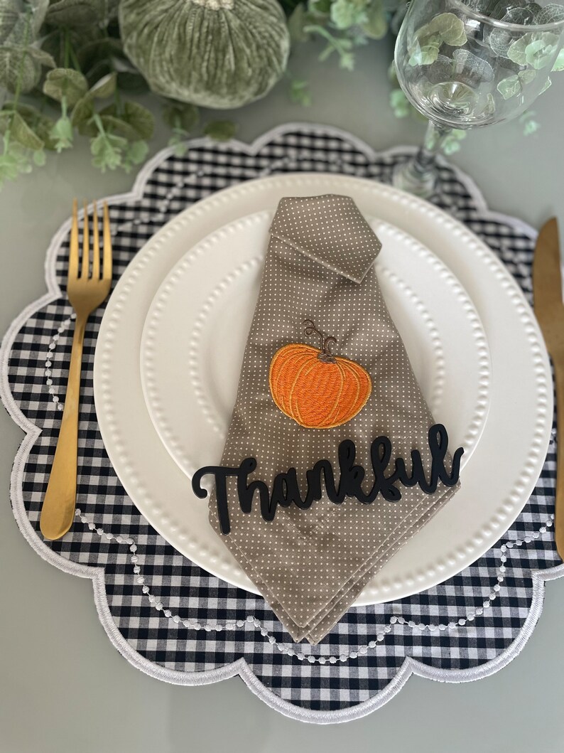 Placemats Double Sided/ Round Black and White Placemat / Etsy