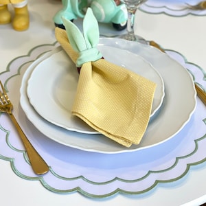 White and Light Green Scallop Placemat  Waterproof Spill-Proof Table Mat, Easy Care, Wedding & Event Table Decor, 15x15 Inch Polyester