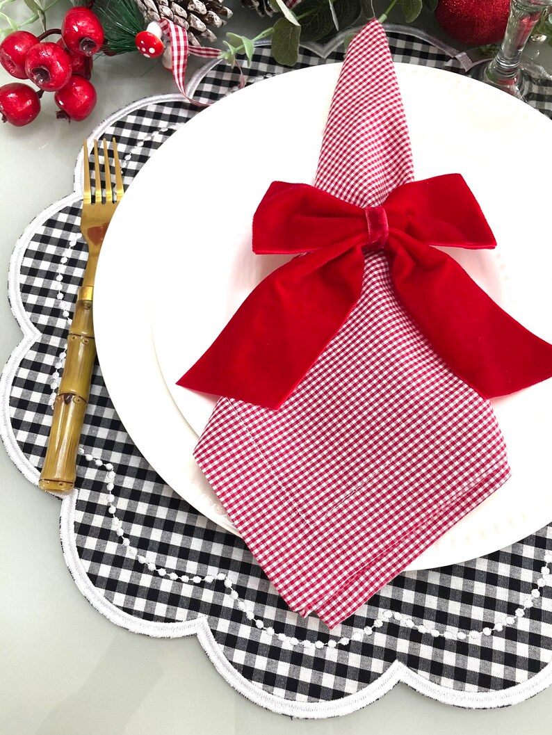 Placemats Double Sided/ Round Black and White Placemat / Etsy