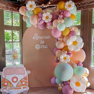 Kit ghirlanda di palloncini a forma di fiore di margherita da 128 pezzi / festa anni '60 e '70 / due fantastici / primo compleanno / matrimonio / baby shower / kit ghirlanda di palloncini fai da te