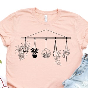 Plant Shirt, Plant Lady Shirt, Plant Mom Shirt, Plant Lover Shirt, Women Plant Shirt, House Plant Shirt, Hanging Plant Shirt, Plant T Shirt imagem 1