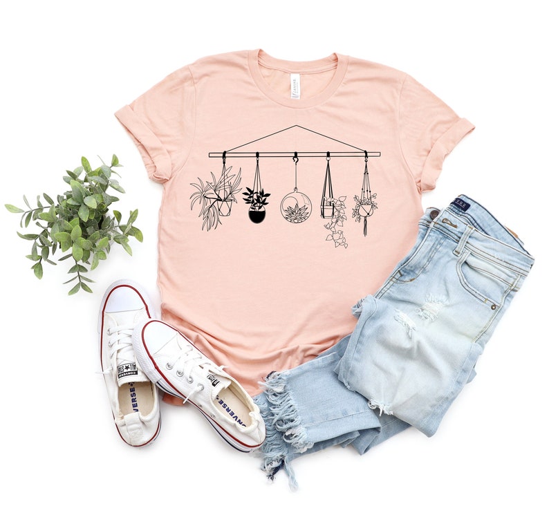 Plant Shirt, Plant Lady Shirt, Plant Mom Shirt, Plant Lover Shirt, Women Plant Shirt, House Plant Shirt, Hanging Plant Shirt, Plant T Shirt imagem 1