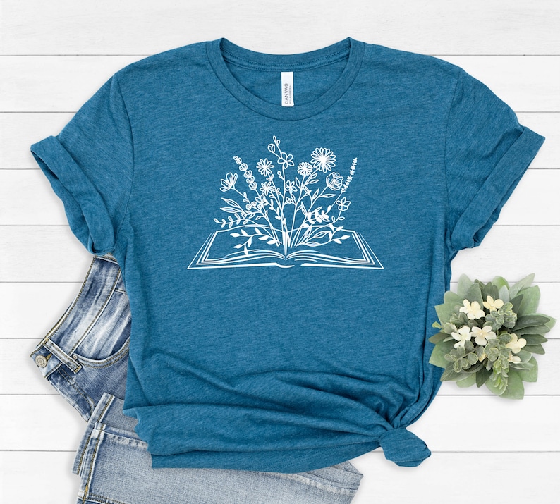 Wildflowers Book Lover T-Shirt For Women - Reading Teacher Bookish Tops, Short Sleeve Tee, Gift For Readers