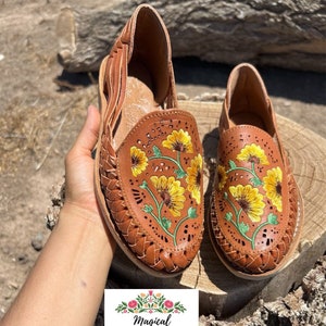 Huarache sandal woman sunflower/ boho hippie sandals sunflower/ huarache artesanal/ Mexico huarache lace up/ sunflower huarache woman