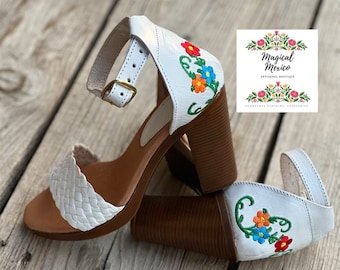 Huarache heels embroidered/ mexican heels black/huarache wedge/ zapatillas mexicanas/ leather Heels/weeding shoes/high heels sandals/ heels