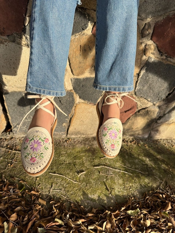 cream colored huaraches