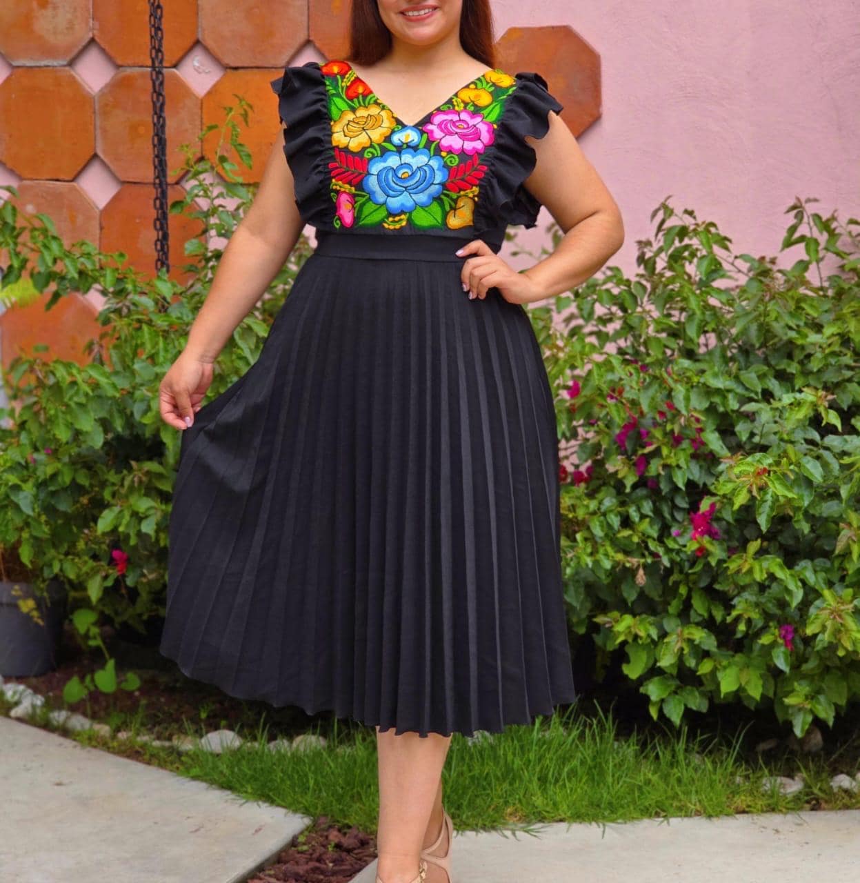 Embroidered Mexican Dress: Fiesta Cinco De Mayo Spandex (S-M) - Etsy Embroidered Mexican Dress: Fiesta Cinco De Mayo Spandex (S-M) - Etsy