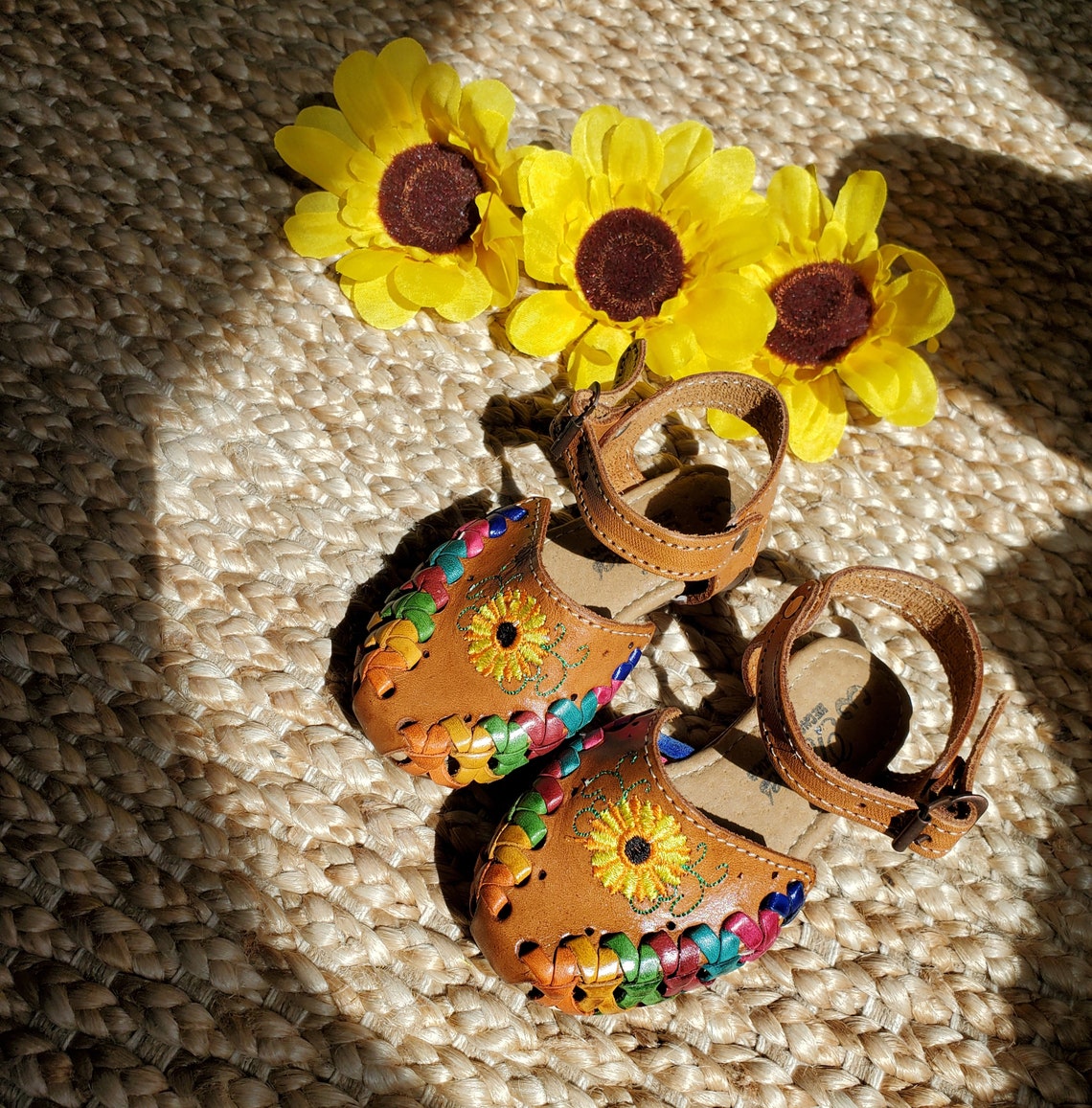 huaraches with sunflower