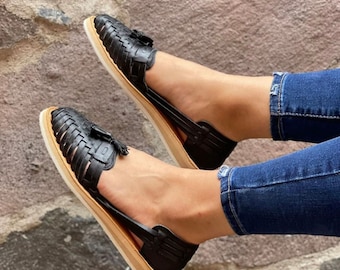 Huarache Sandal woman / Mexican sandals closed toes/ huarache flats woman/ huarache shoe/ leather sandals/ black huarache/huarache mexicano