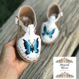 Babies and toddlers mexican sandals butterfly/ huaraches para bebe/ huaraches for girls/ huarache sandal baby/ mexican huaraches for babies