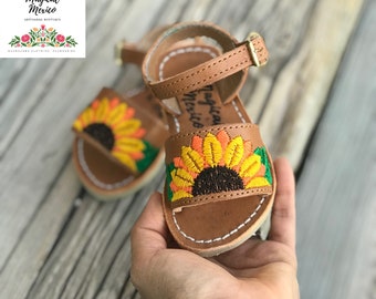 Bebés y niños pequeños sandalias mexicanas girasol bordado/sandalias huaraches para niñas/ huaraches para bebe/ sandalias mexicanas para niña