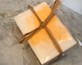 Shea Butter Peaches and Cream Bar