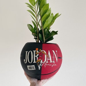 Michael Jordan Planter/ Vintage Basketball / Basketball Planter / Michael Jordan Collectible / Vintage Michael Jordan / Basketball