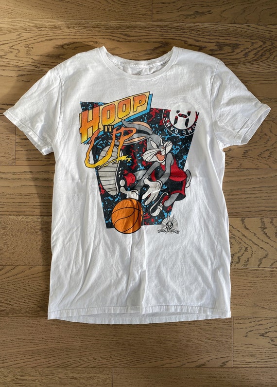 Basketball T-shirt / Vintage Looney / - Etsy