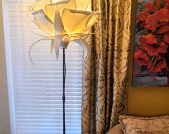 DIY Rose Floor Lamp Online Tutorial (Digital Download)