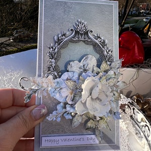 Handgemaakte luxe doos 3d kaart, blauwe papieren bloem met de inscriptie prinses