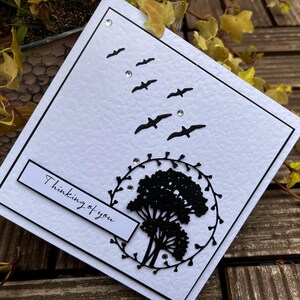 Carte de sympathie, je pense à vous, carte de deuil.
