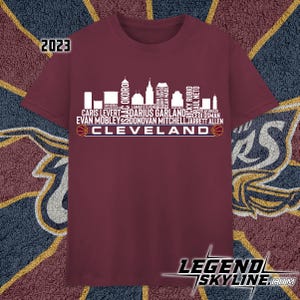 Cleveland Basketball Team 23 Spieler Roster, Cleveland City Skyline Shirt