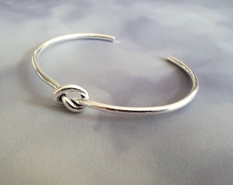 Sterling Silver Knot Bracelet