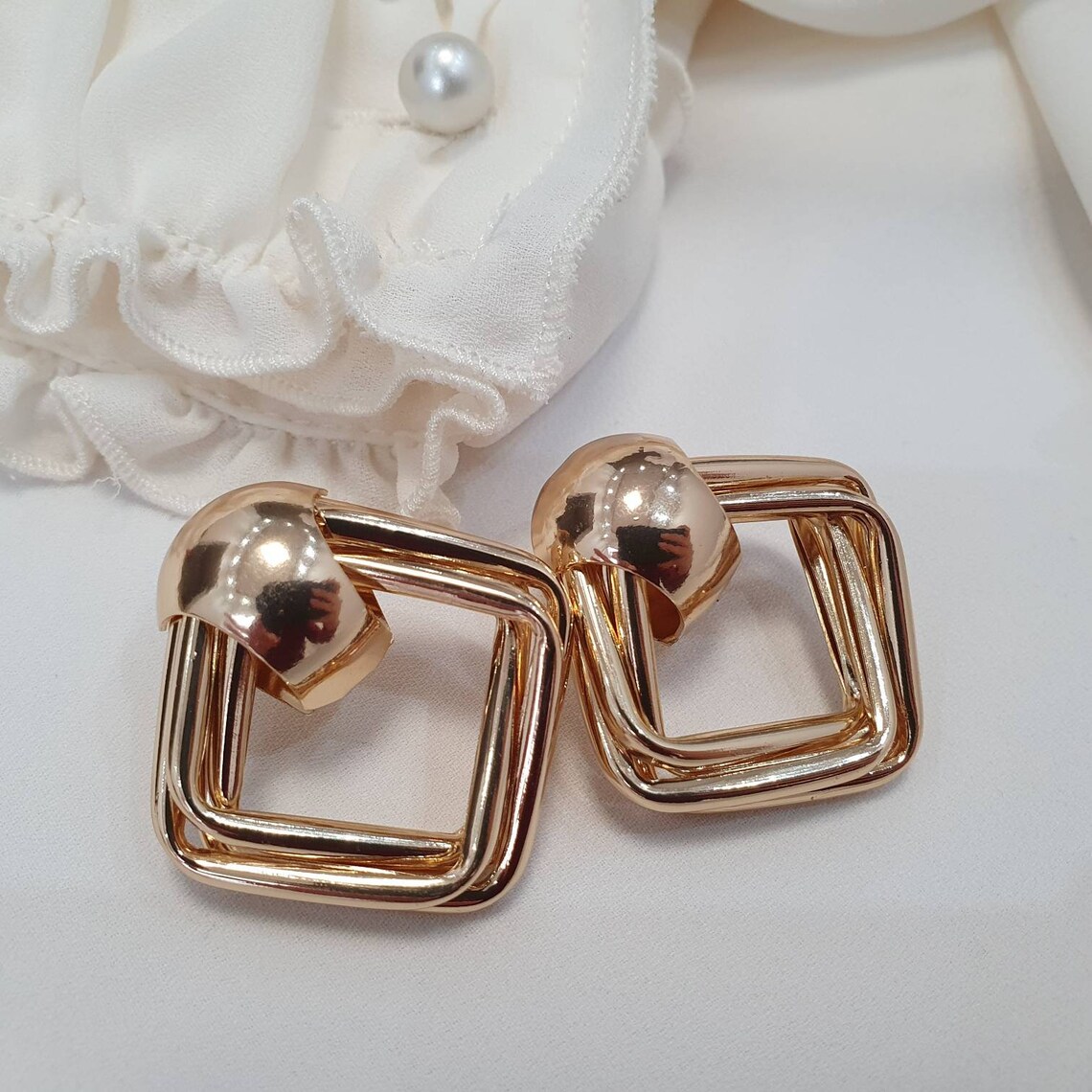 Gold Square Earrings, Geometric Earrings, Stylish Earrings, Gold Drop ...