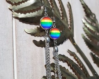 LGBTQイヤリング、LGBTQ、プライド、ハンドメイド、ギフトアイデア、レインボー