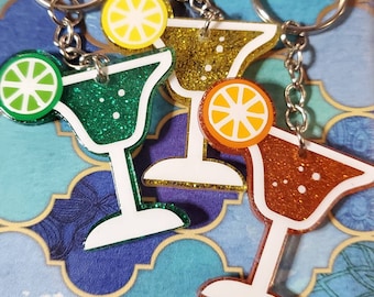 アクリルキーホルダー、カクテル、マルガリータ、マティーニ、ハンドメイド、ギフトアイデア