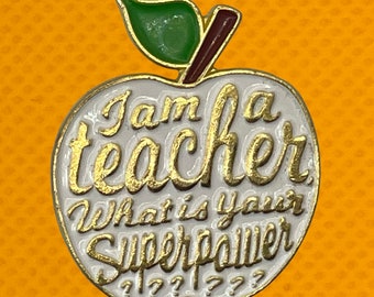 Teachers Pet Apple Gift Pin