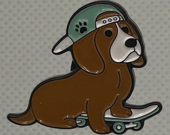 SkateDog Skateboard Green Pin