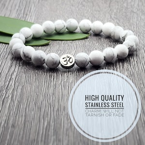 Om Bracelet // Hindu, Om Charm Bracelet // Silver, Gold // Om Bead Bracelet/ Unisex, Hindu gift, Gifts under 30