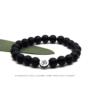 Om Bracelet // Hindu, Om Charm Bracelet // Silver, Gold // Om Bead Bracelet/ Unisex, Hindu gift, Gifts under 30